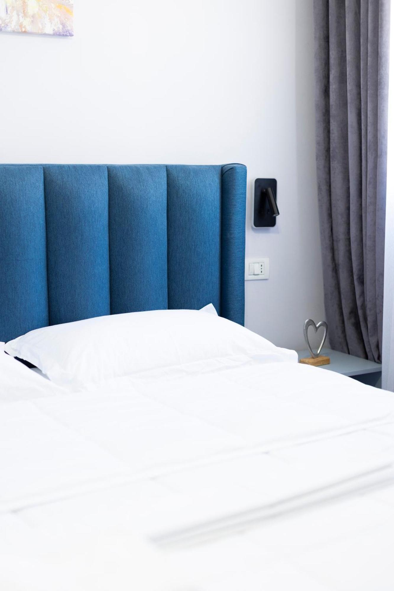 Tier Hotel Tirana Extérieur photo